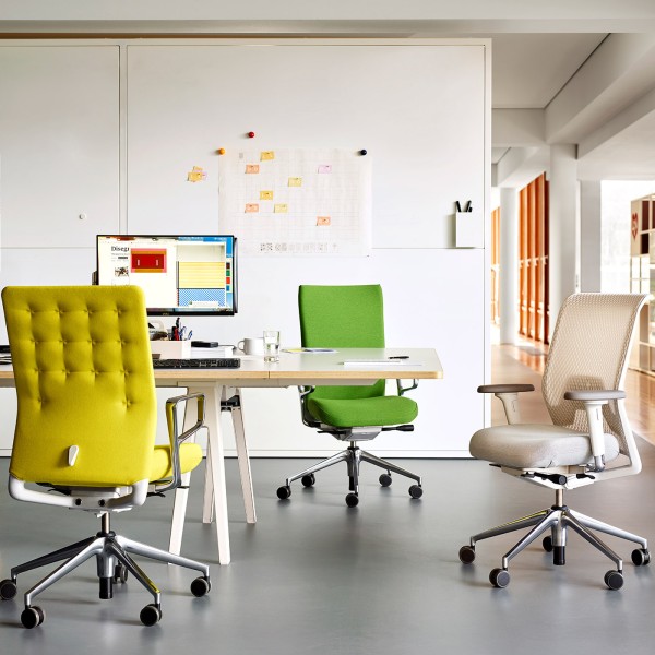 ID_Chair_1766043_1400.jpg