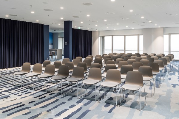 Projekt-Otto-Auditorium-Gaertnermoebel-04