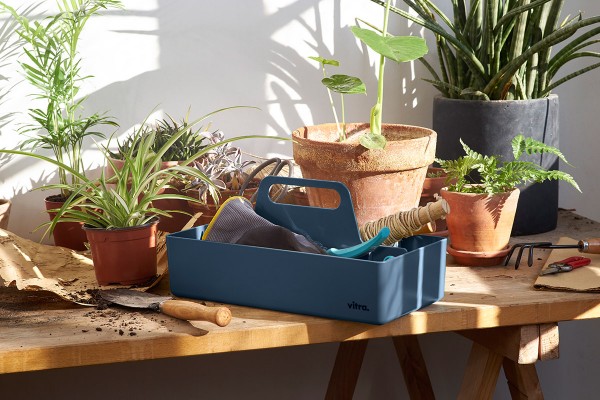 Vitra-Toolbox_RE-02.jpg