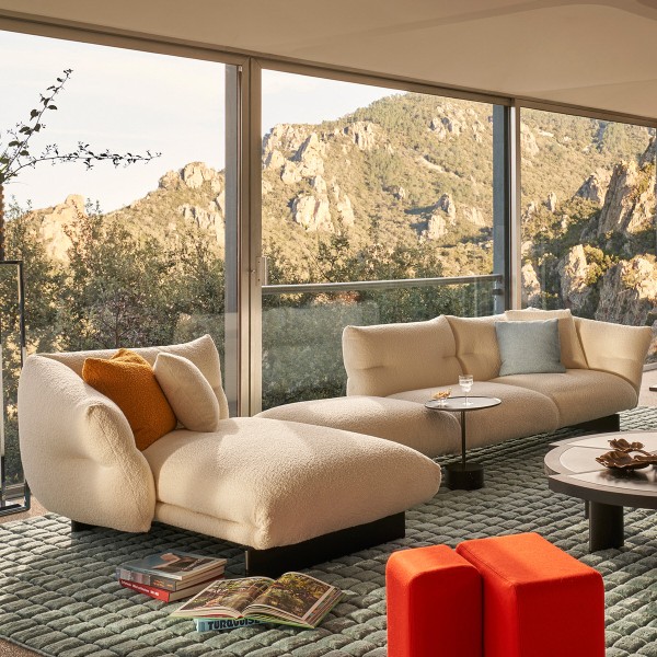cassina-moncloud-gaertnermoebel-1400-01.jpg