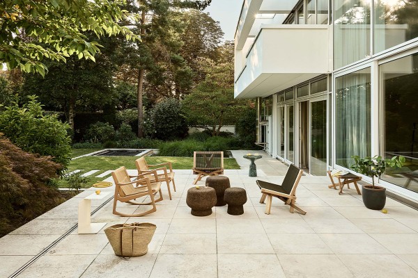 classicon-outdoor-diana-euvira-corker-bell-volkshaus-photo-frinzel-01