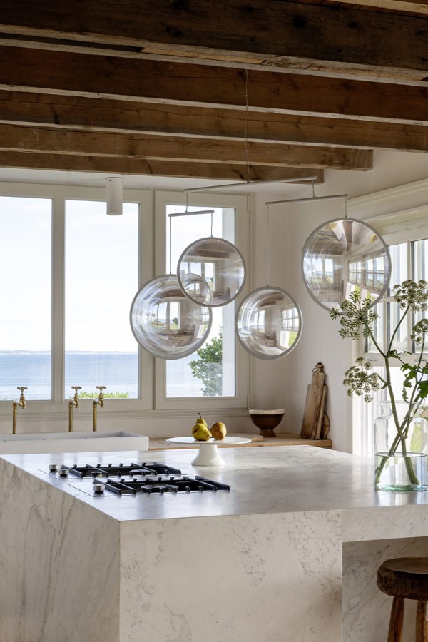 dcw-editions-focus-x4-lifestyle-15