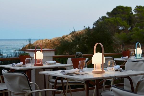 marset-follw-me-akku-gaertnermoebel-03