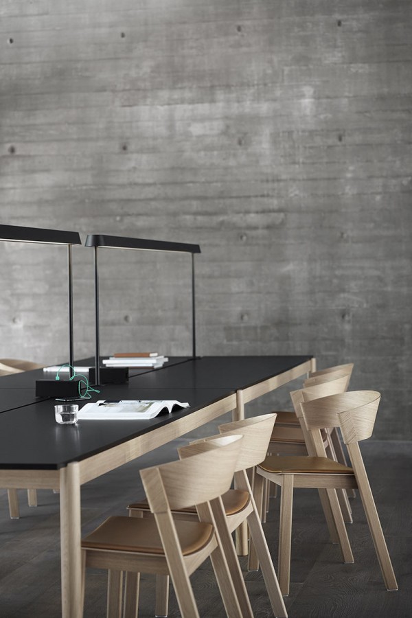 muuto-linear-system-gaertnermoebel-10.jpg