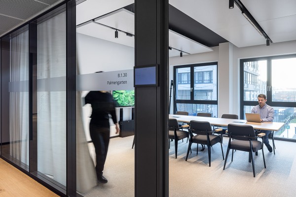 projekt-deloitte-fra-gaertnermoebel-15.jpg