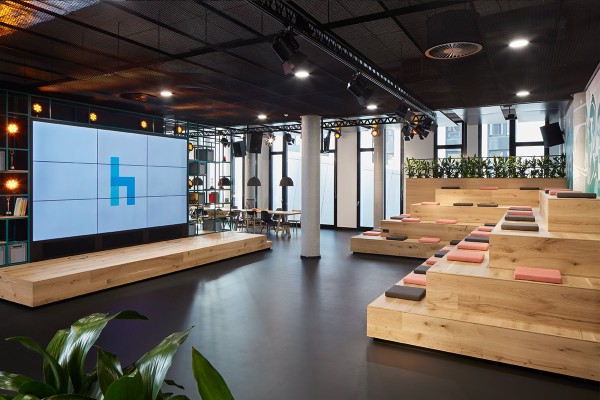 projekt-havas-auditorium-gaertnermoebel-01_1