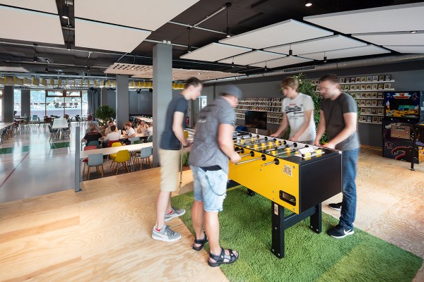 projekt-innogames-kantine-gaertnermoebel-11.jpg