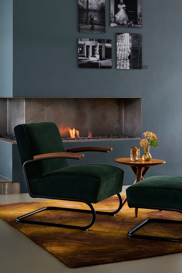 thonet-cga-s-411-s-411-h-schwarz-matt-kvadrat-phlox-dunkelgruen-1025-nussbaum-jun24-ff-01