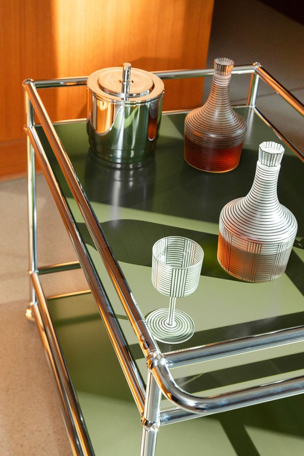 usm-haller-olivegruen-gaertnermoebel-13.jpg