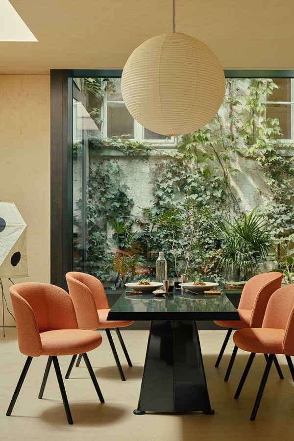 vitra-mikado-dining-gaertnermoebel-01.jpg