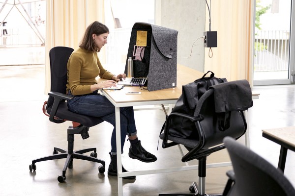 wilkhahn-fold-up-gaertnermoebel-01