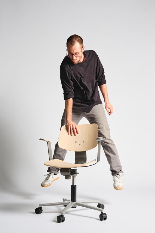 wilkhahn-wichair-campaign-1