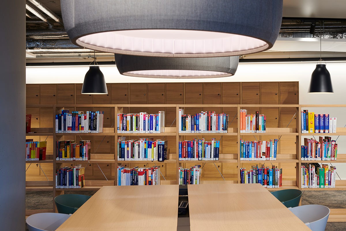 projekt-hsba-bibliothek-gaertnermoebel-02.jpg
