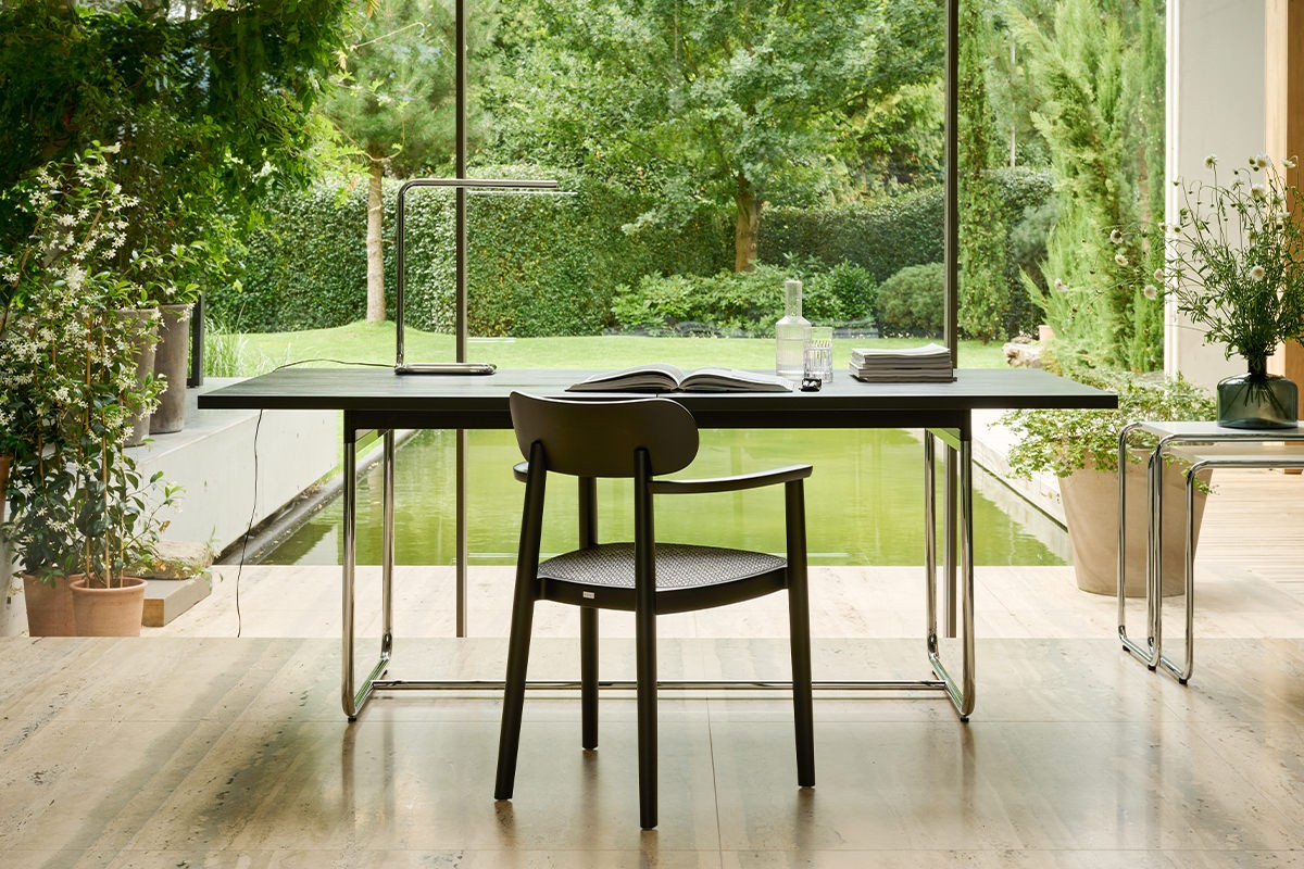 thonet-118fv-buche-schwarz-tp29-dark-melange-s1072-esche-sw-lum50-ff-358bw