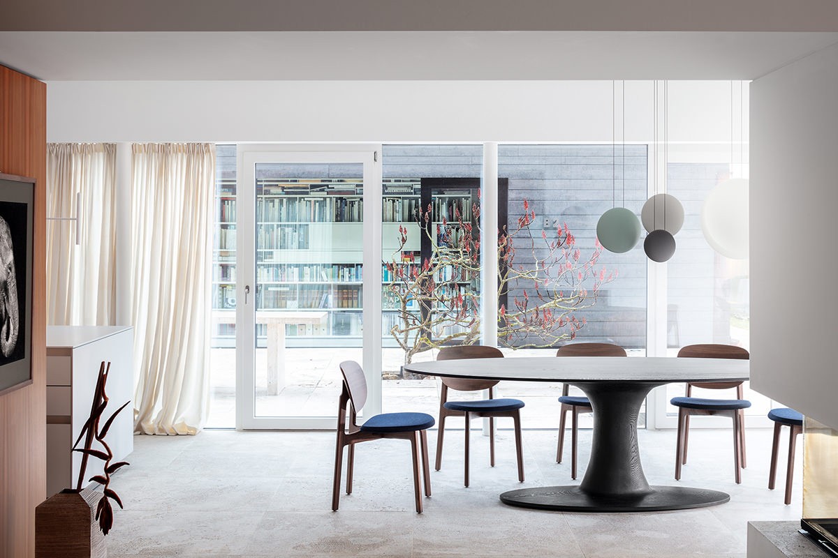 zeitraum-turntable-oval-13