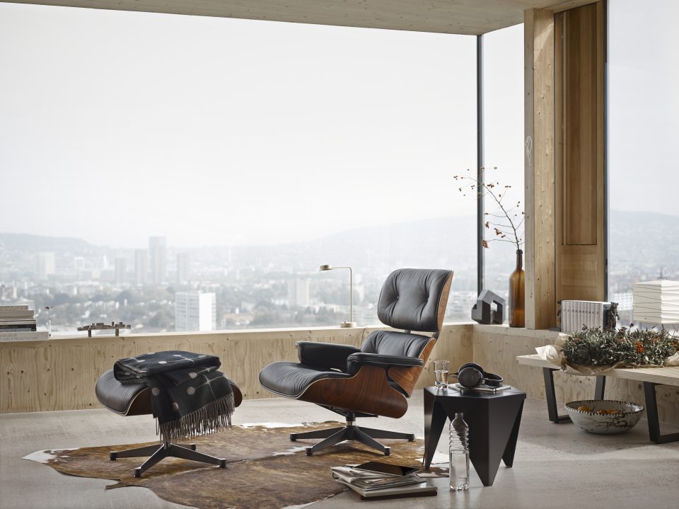 vitra-lounge-chair-wool-blanket