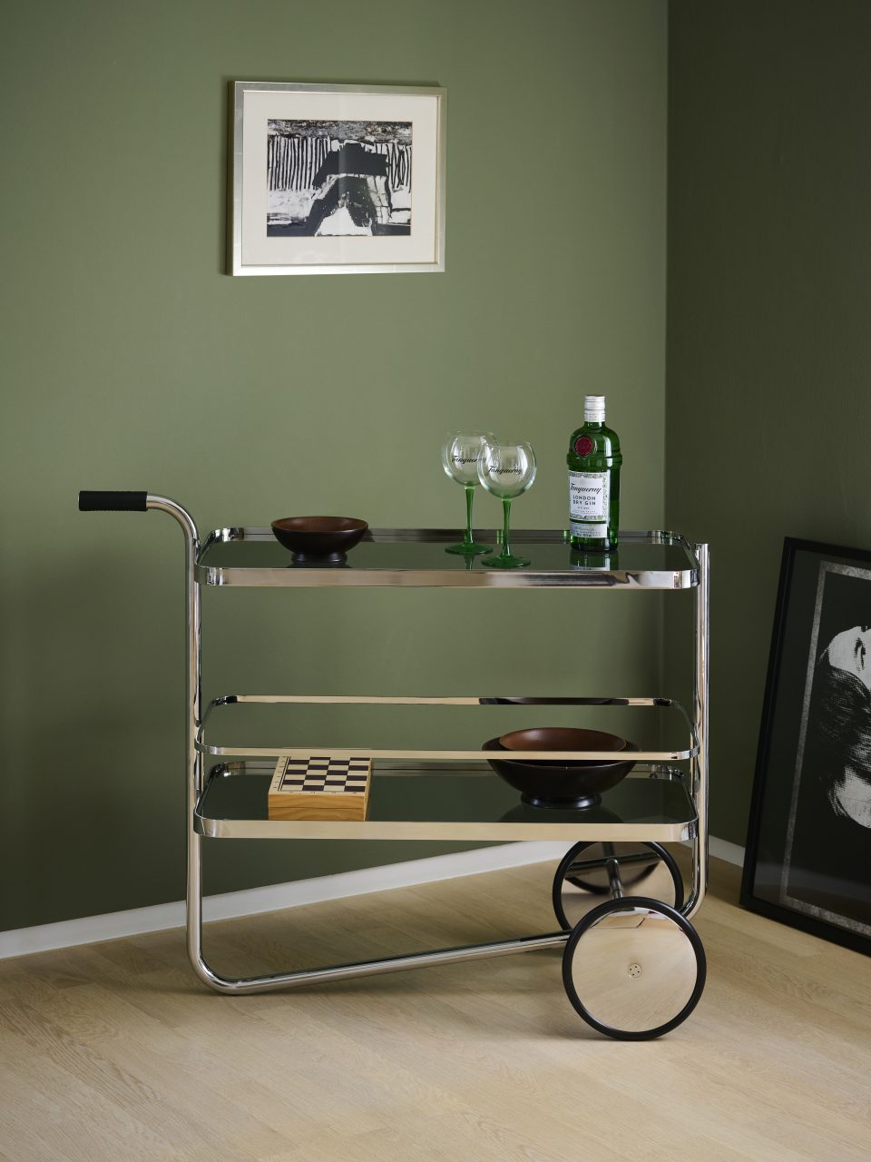 thonet-s-179-klarglas-grau-getoent-interieur-ff