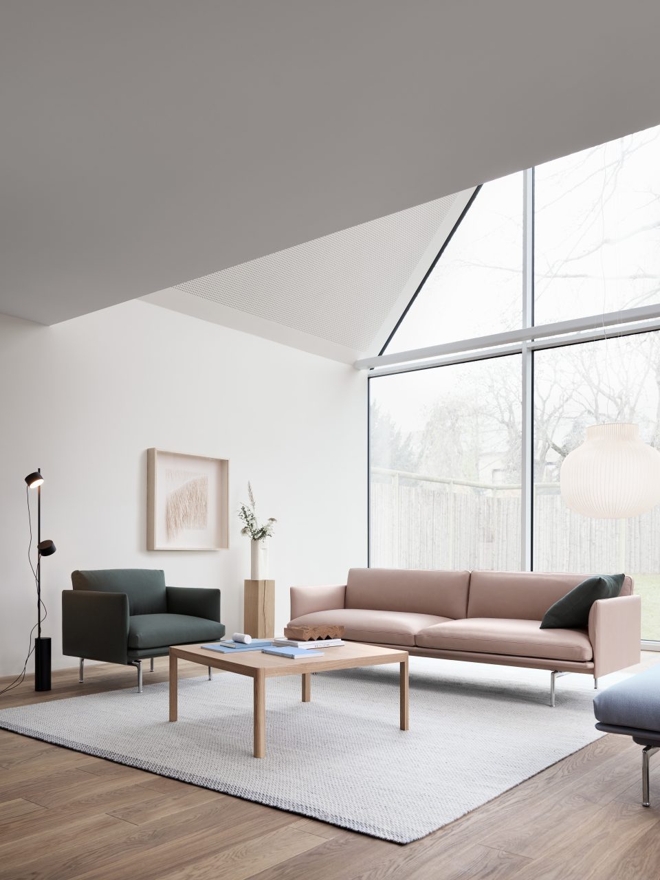 muuto-outline-3-seater-beige-refine-leather-studio-chair-twill-weave-990-workshop-table-post-lamp-ply---org