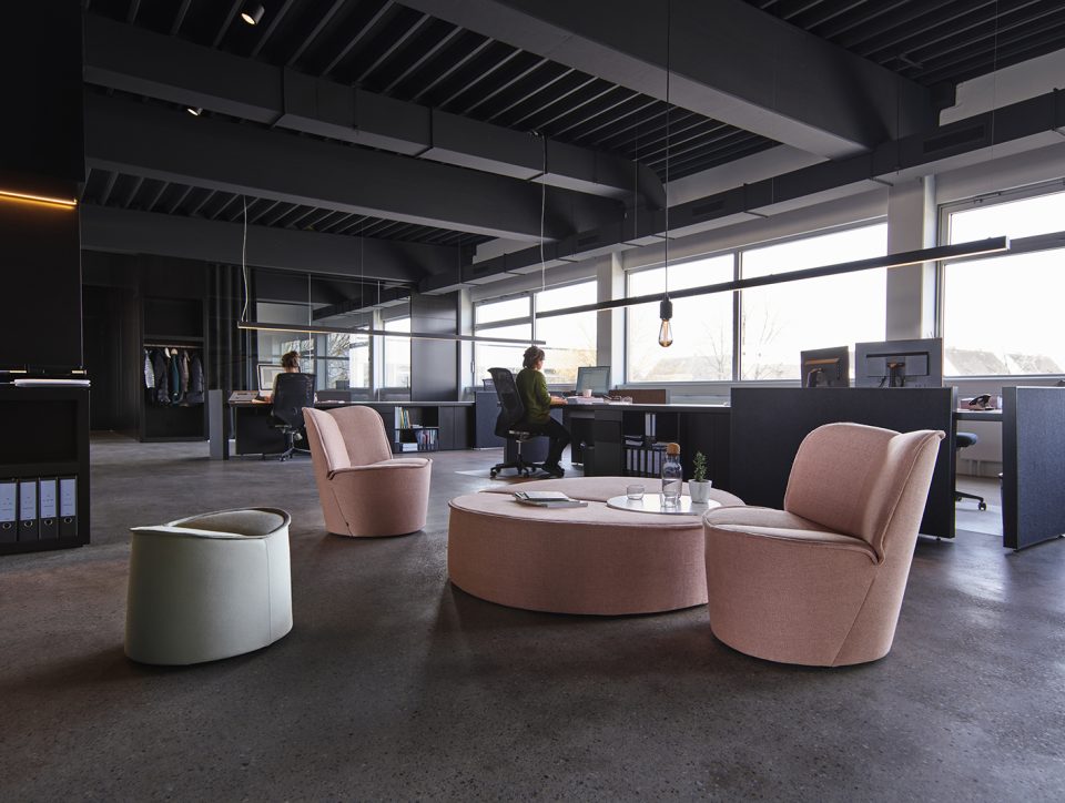 cor-sessel-nenou-01-office