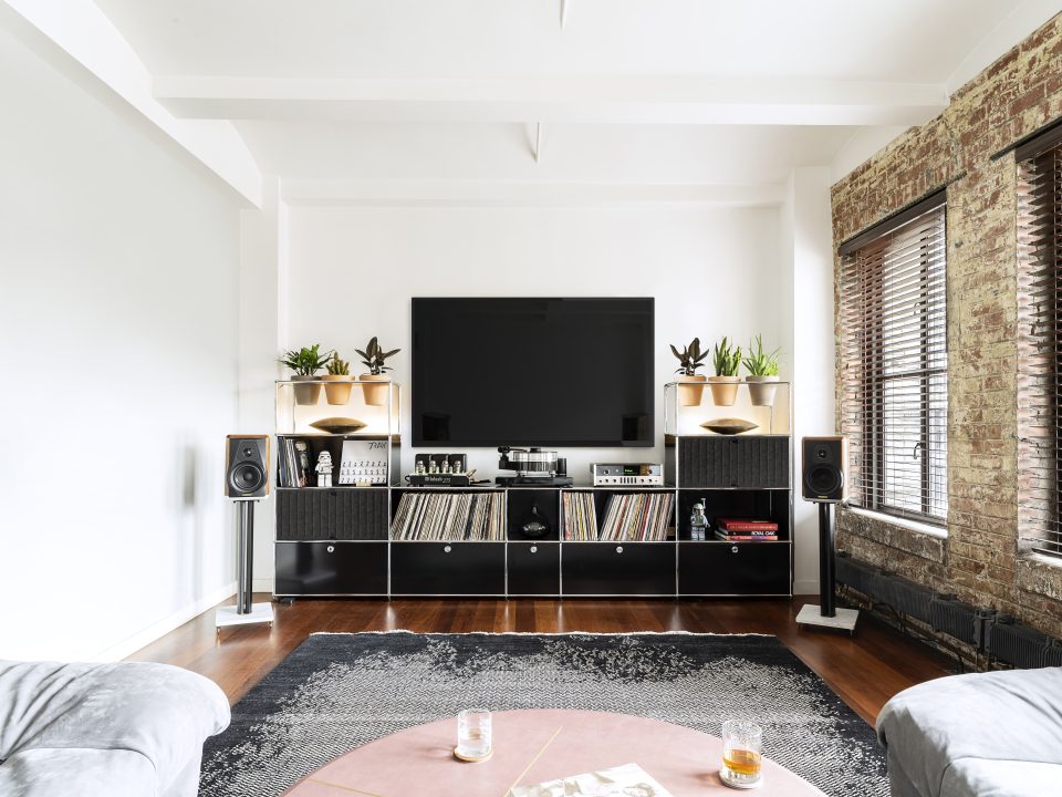 usm-haller-soft-panel-listening-room